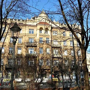 Cat Краков